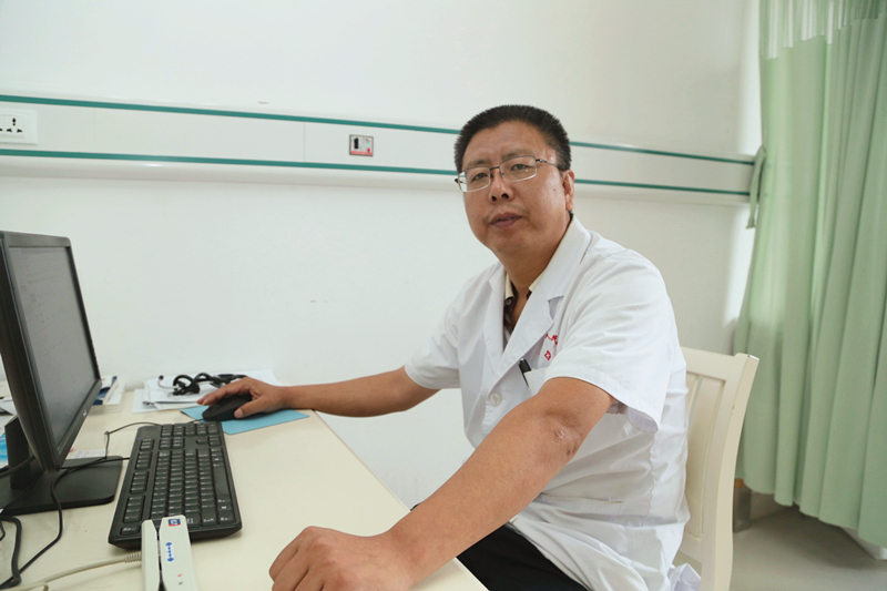 杨传耀_副本.jpg